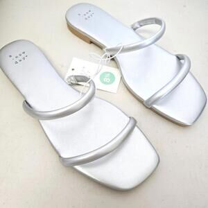 A New Day Metallic Silver Slip On Sandals Size 8.5 NWT